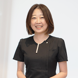 山本 温子