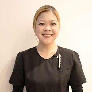 上野 百華
